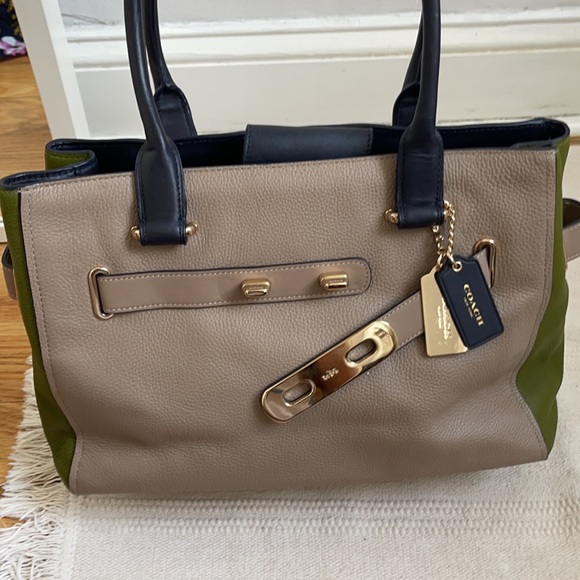 Coach Swagger Carryall Colorblock Leather Tote Satchel STONE Green Navy - Picture 9 of 15
